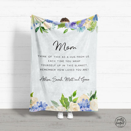https://prettyperfect.com/cdn/shop/products/custom-quote-blanket-personalized-christmas-gift-for-mom-or-grandma-from-kids-823595.jpg?v=1694285356&width=416
